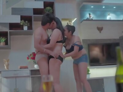threesome brunette milf