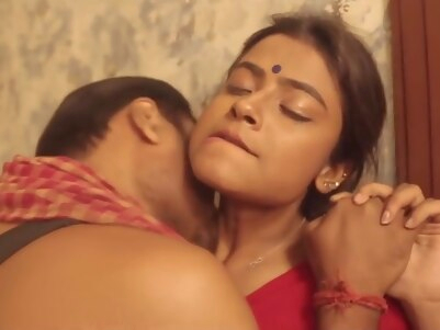 brunette indian big tits